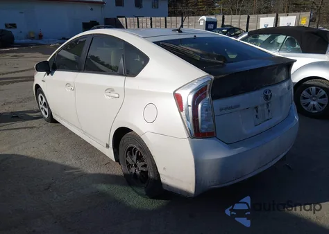 2013 Toyota Prius Four z USA, uszkodzony, nr VIN JTDKN3DUXD1683589